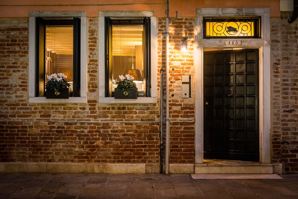Ca Maria Adele — Hotel building in Venice, Veneto