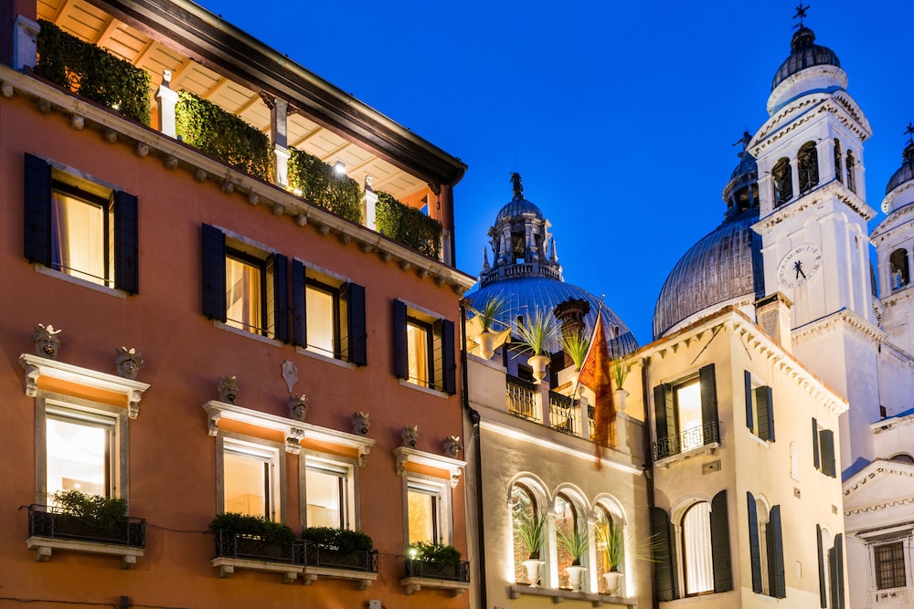 Ca Maria Adele — Hotel building in Venice, Veneto