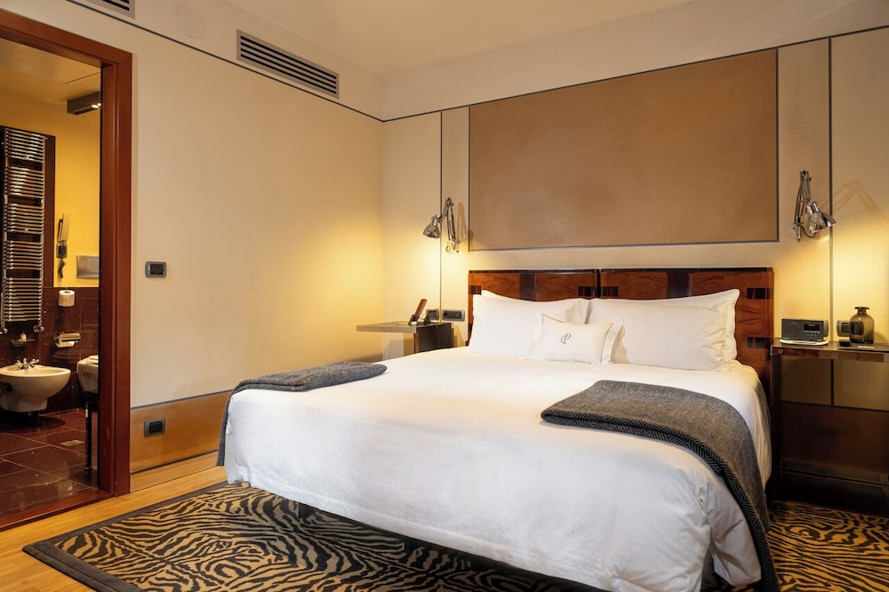 Ca' Pisani Hotel — Hotel rooms in Venice, Veneto