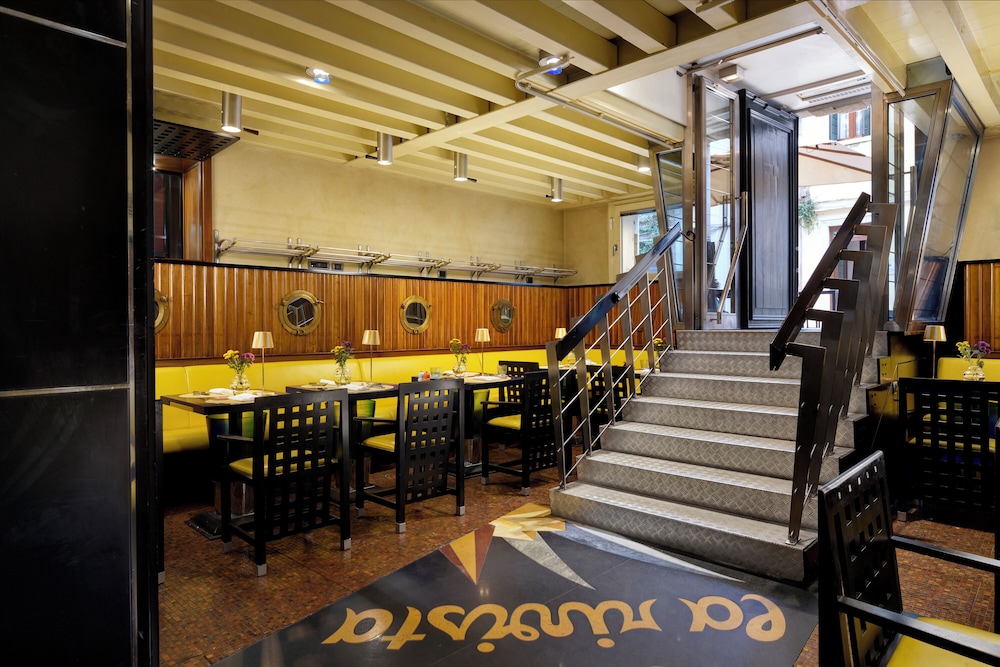 Ca' Pisani Hotel — Restaurant & bars in Venice, Veneto