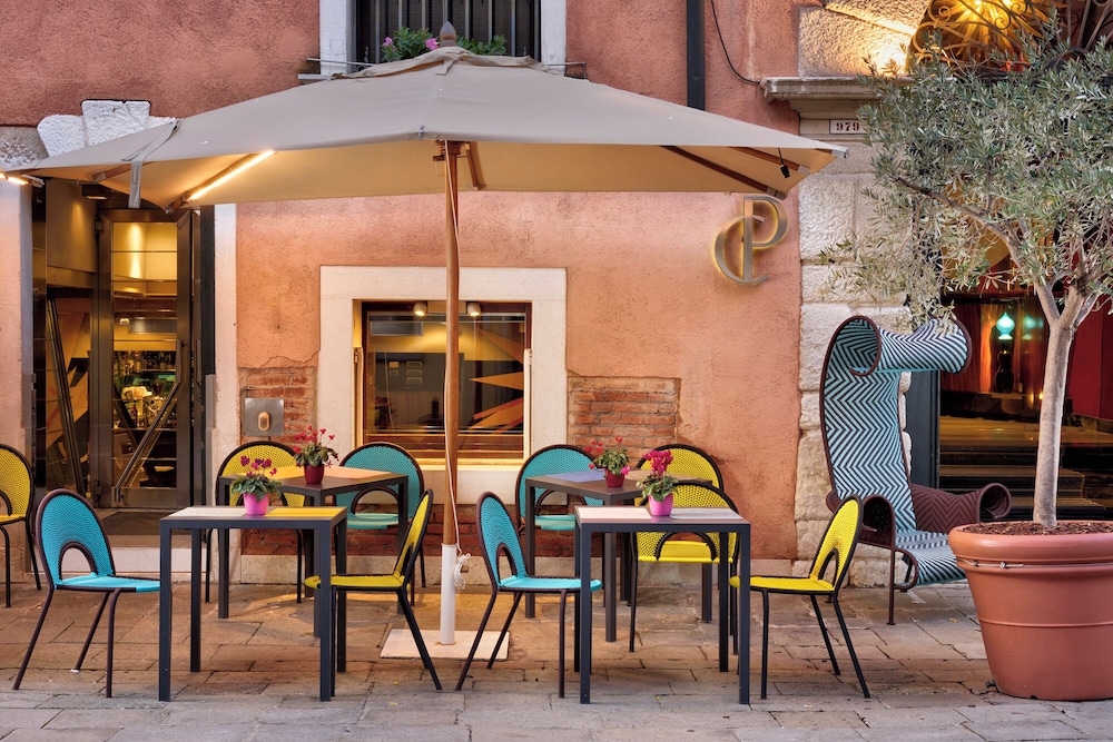 Ca' Pisani Hotel — Restaurant & bars in Venice, Veneto