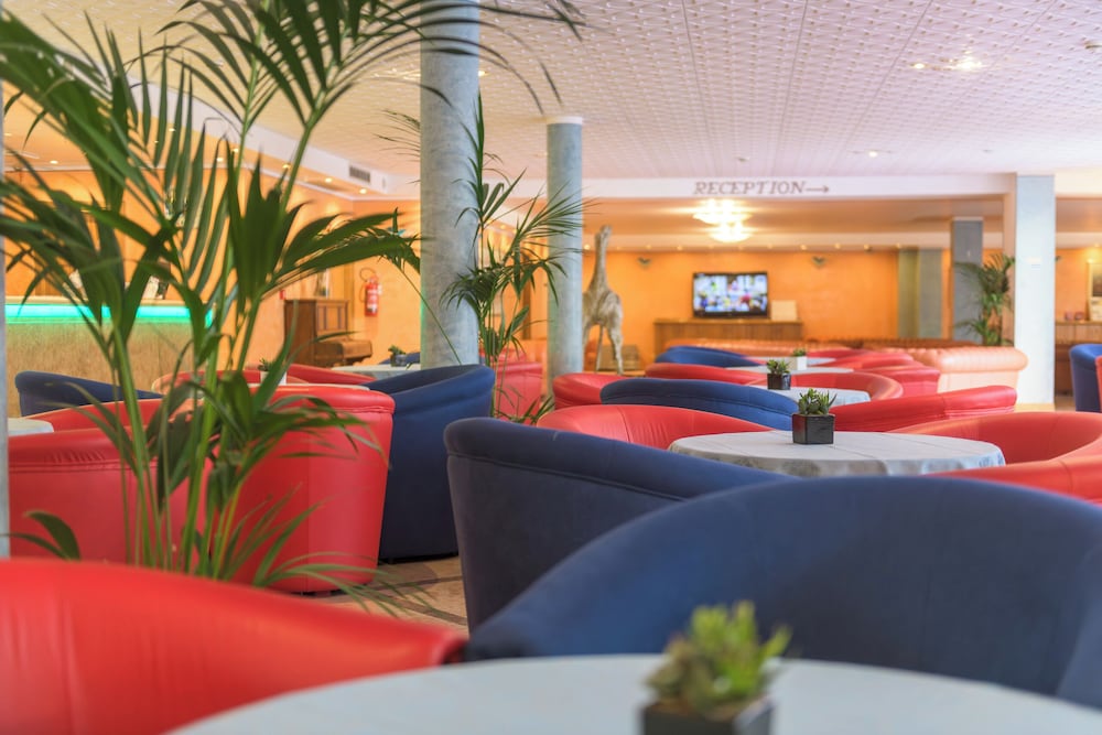 Hotel Garda Bellevue — Restaurant & bars in Limone sul Garda, Lombardy