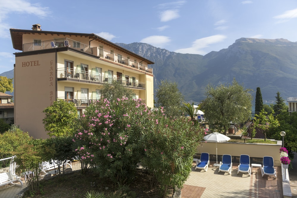 Hotel Garda Bellevue - zdjęcie 3
