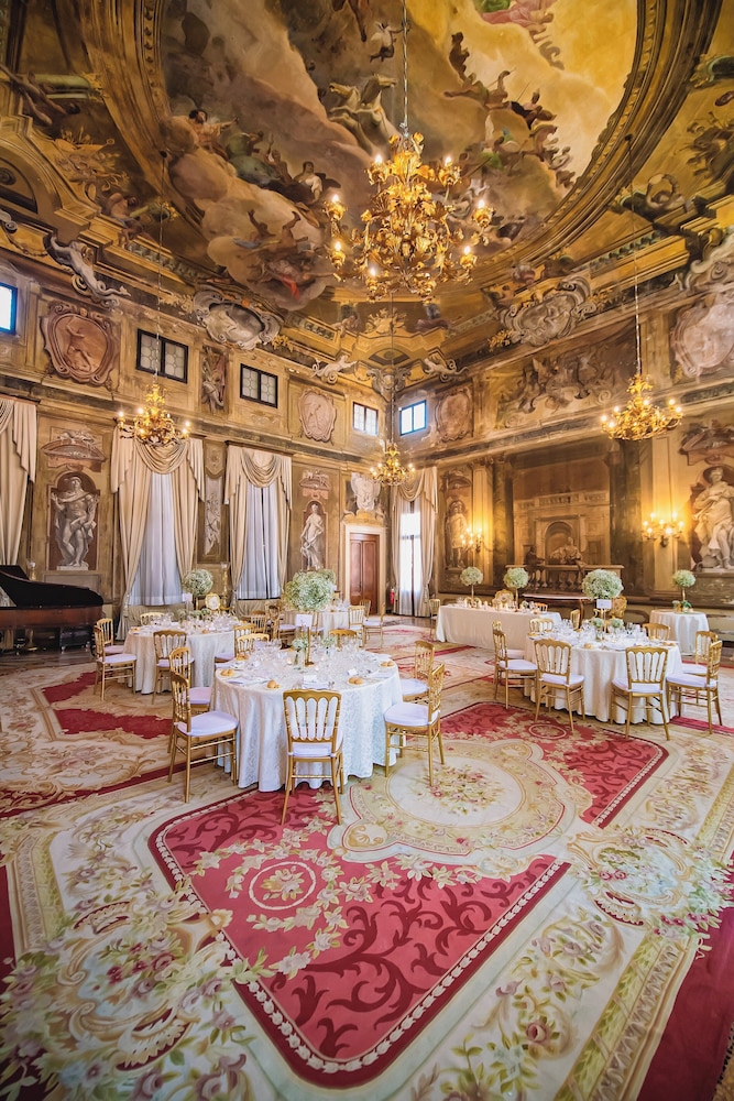Ca' Sagredo — Restaurant & bars in Venice, Veneto