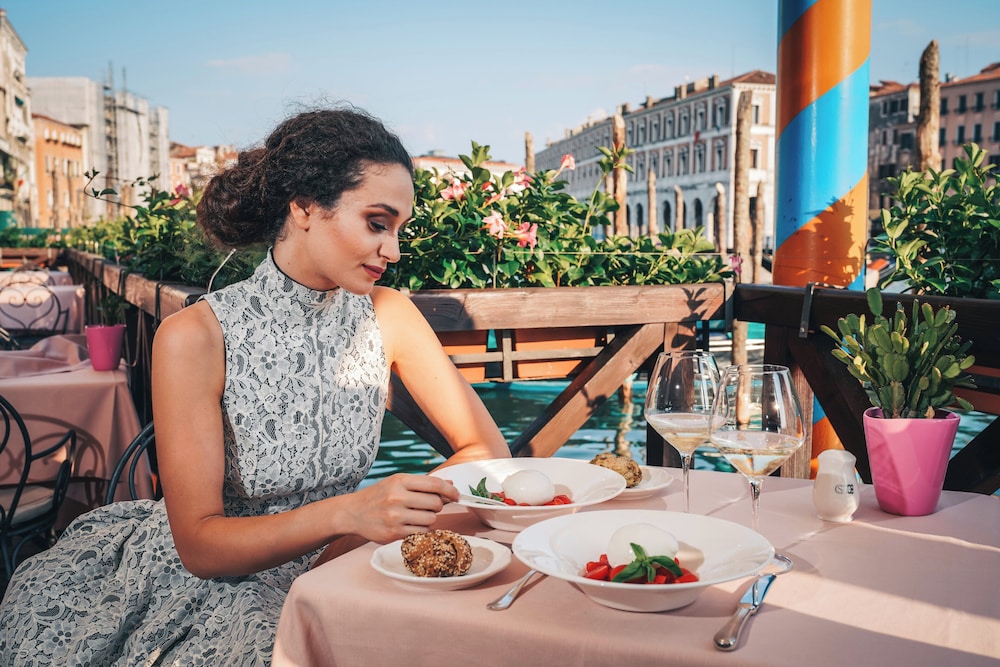Ca' Sagredo — Restaurant & bars in Venice, Veneto