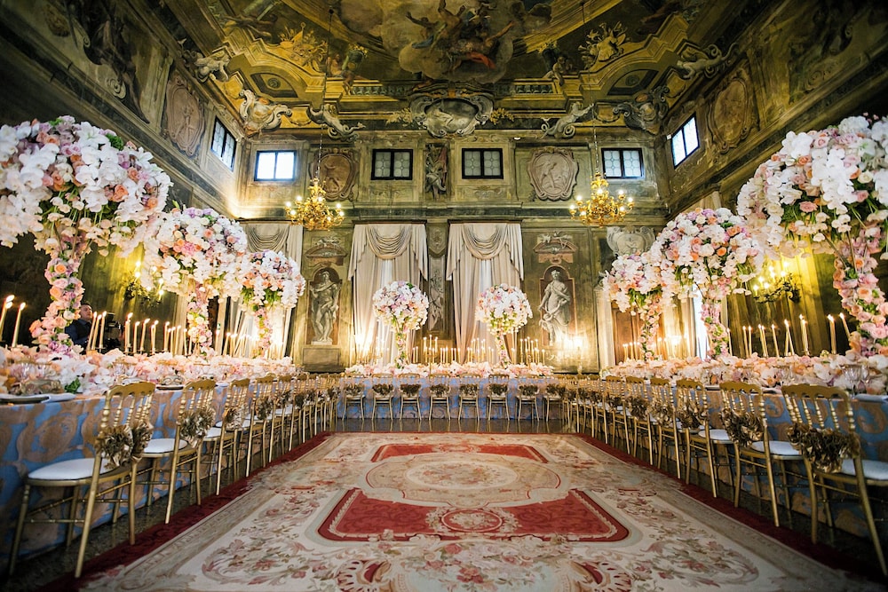 Ca' Sagredo — Hotel building in Venice, Veneto