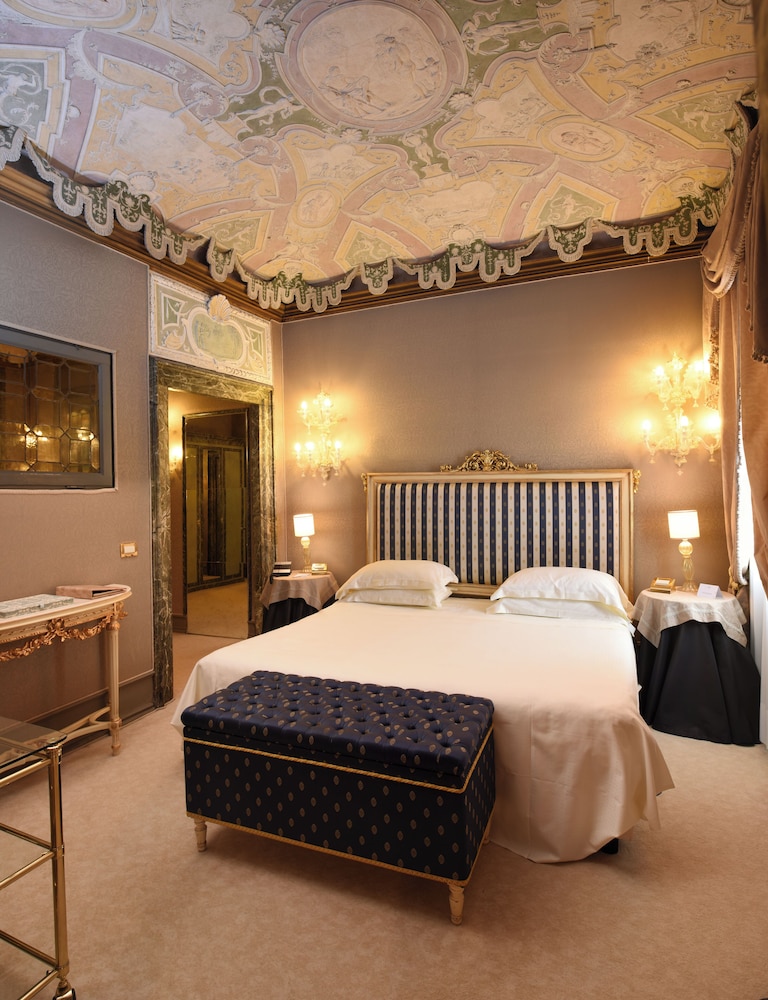 Ca' Sagredo — Hotel rooms in Venice, Veneto