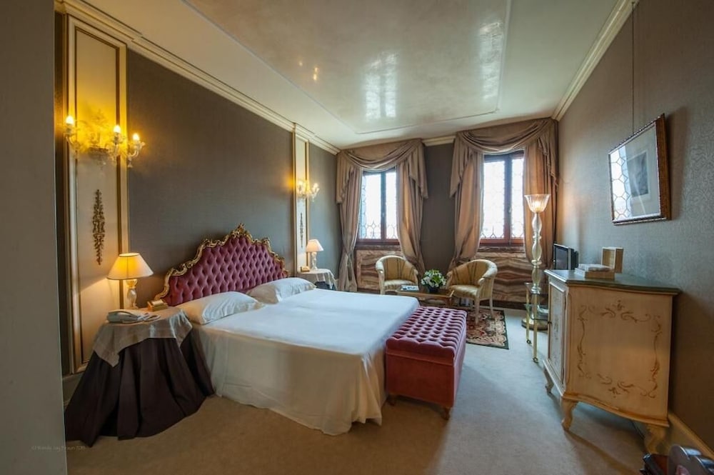 Ca' Sagredo — Hotel rooms in Venice, Veneto