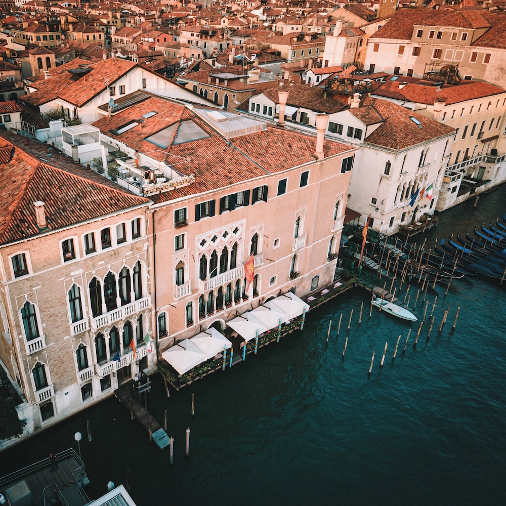 Ca' Sagredo — Hotel building in Venice, Veneto
