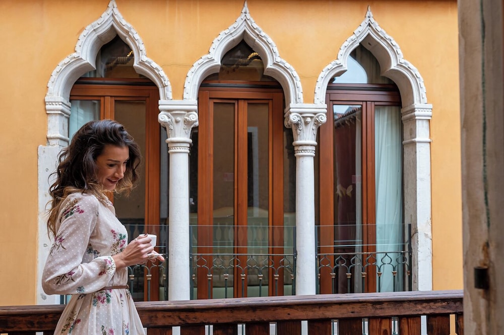 Hotel Canaletto — Hotel building in Venice, Veneto