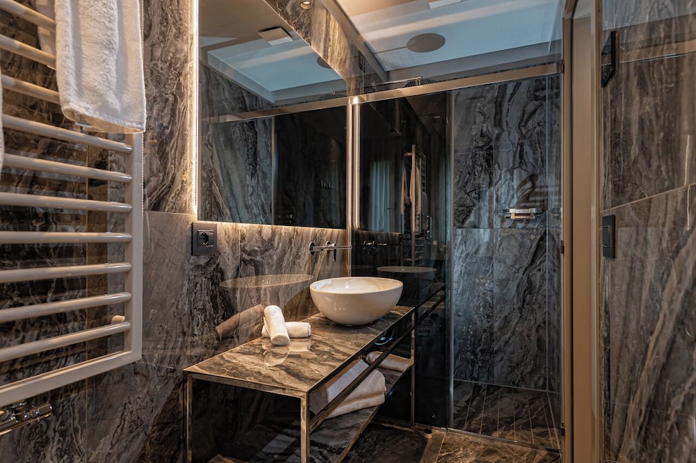 Hotel Canaletto — Hotel rooms in Venice, Veneto