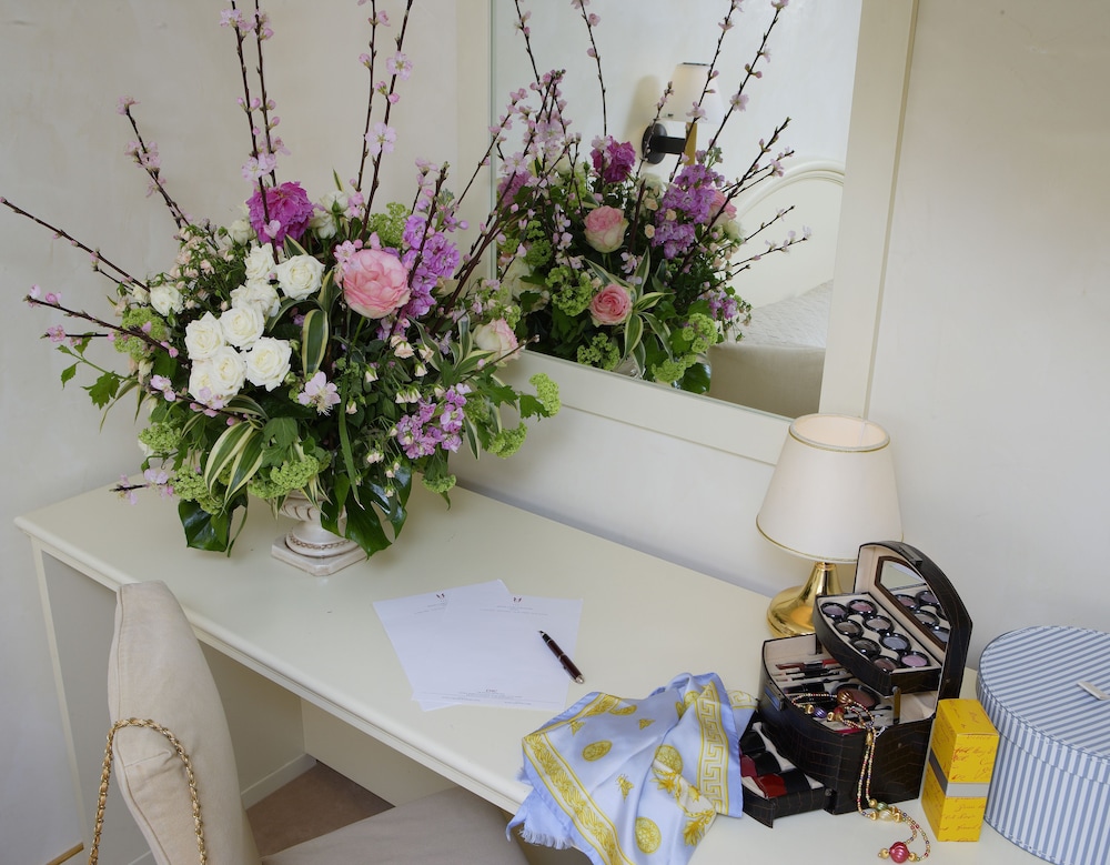 Carlton Capri Hotel — Hotel rooms in Venice, Veneto