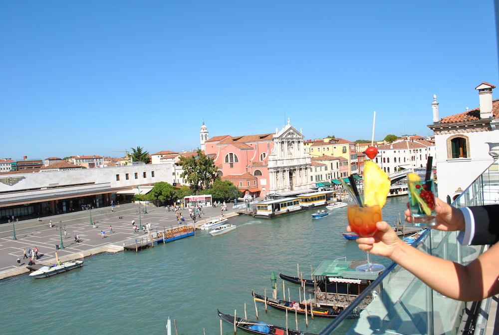 Hotel Carlton on the Grand Canal — Attractions in the area in Venice, Veneto
