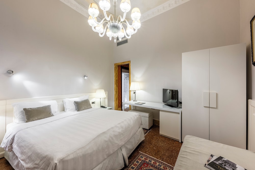 Hotel Casa Verardo Residenza d'Epoca — Hotel rooms in Venice, Veneto