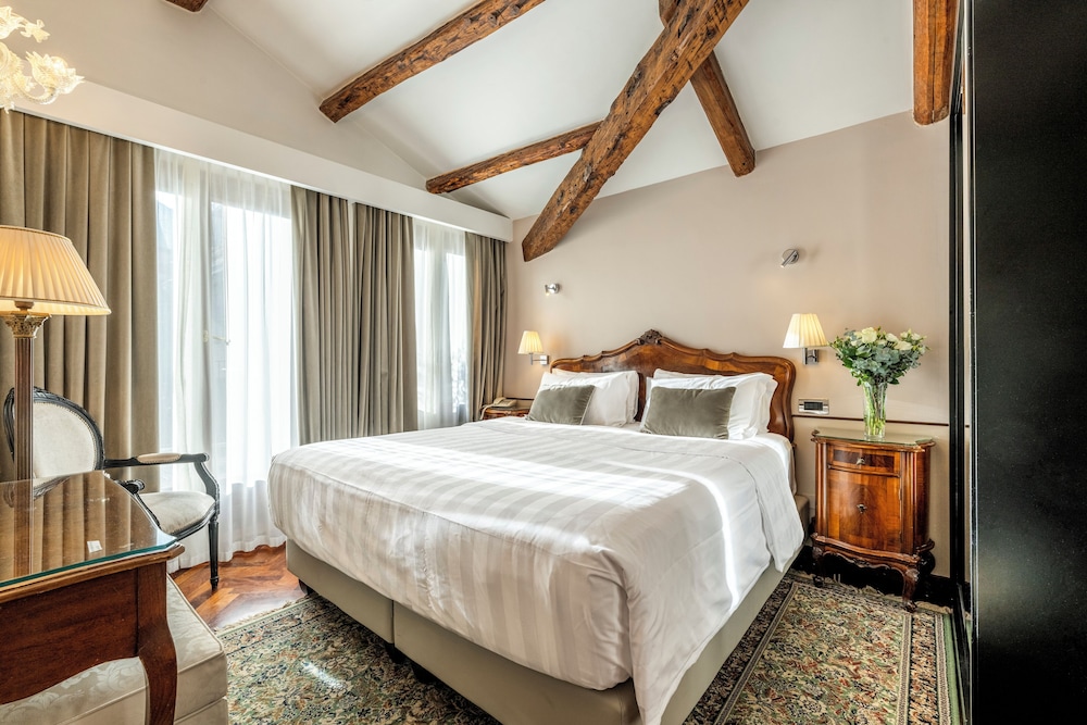 Hotel Casa Verardo Residenza d'Epoca — Hotel rooms in Venice, Veneto