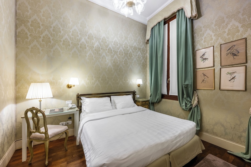 Hotel Casa Verardo Residenza d'Epoca — Hotel rooms in Venice, Veneto