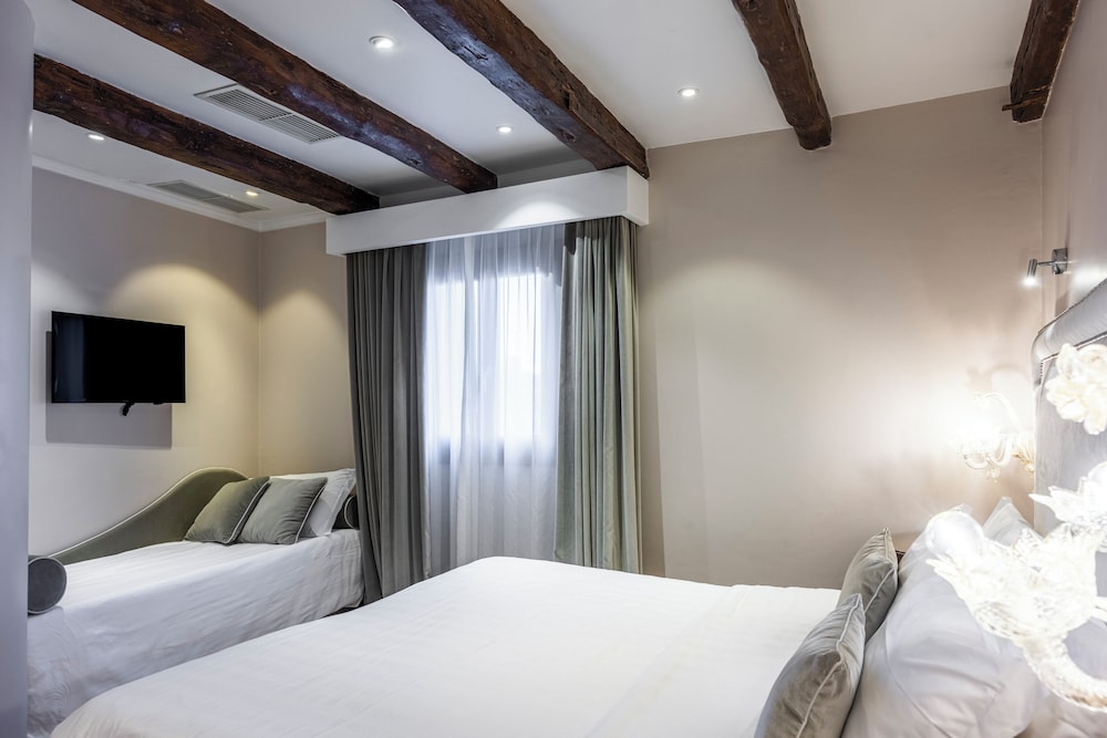 Hotel Casa Verardo Residenza d'Epoca — Hotel rooms in Venice, Veneto