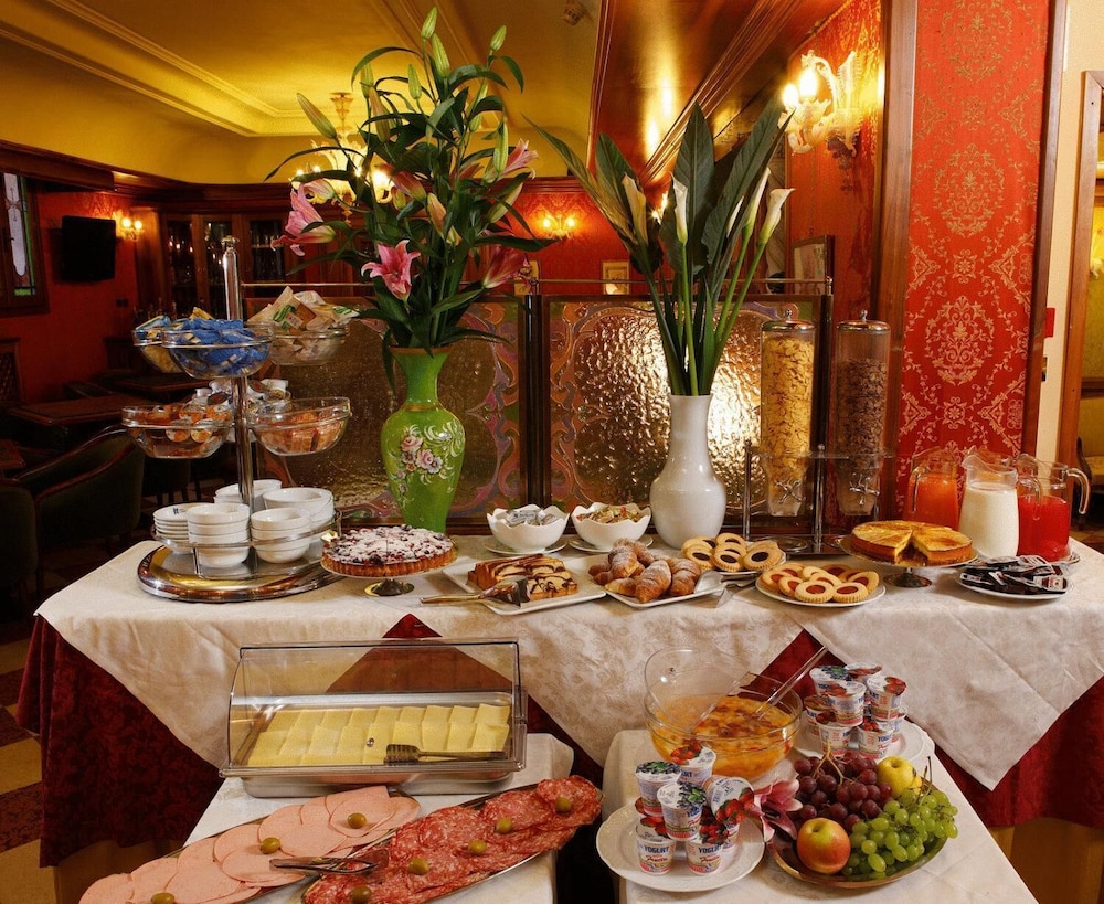 Hotel Castello — Restaurant & bars in Venice, Veneto