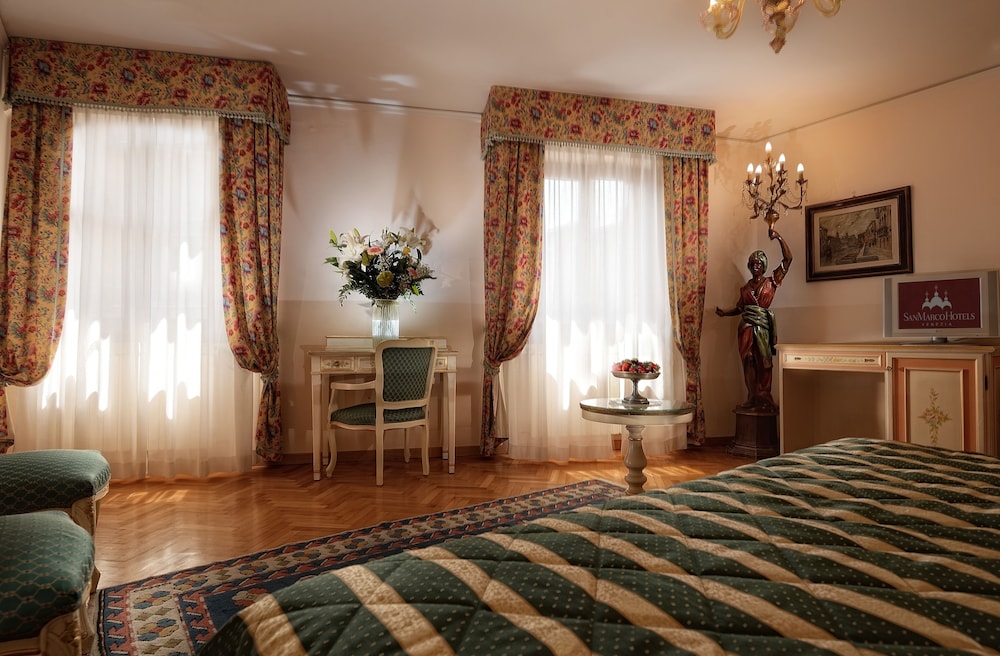 Hotel Cavalletto e Doge Orseolo — Hotel rooms in Venice, Veneto