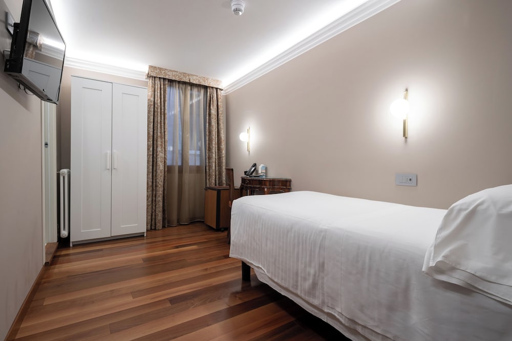 Hotel Cavalletto e Doge Orseolo — Hotel rooms in Venice, Veneto
