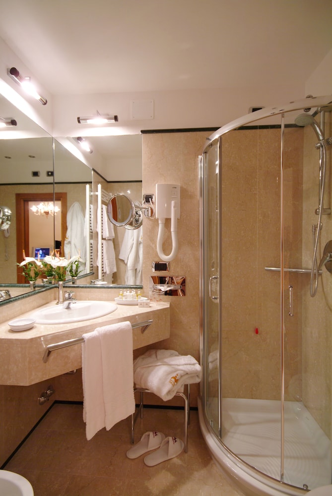 Hotel Cavalletto e Doge Orseolo — Hotel rooms in Venice, Veneto