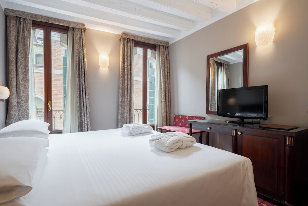 Hotel Cavalletto e Doge Orseolo — Hotel rooms in Venice, Veneto