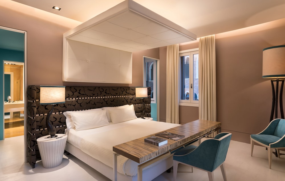 Sina Centurion Palace — Hotel rooms in Venice, Veneto