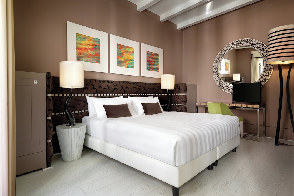 Sina Centurion Palace — Hotel rooms in Venice, Veneto