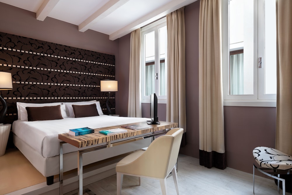 Sina Centurion Palace — Hotel rooms in Venice, Veneto