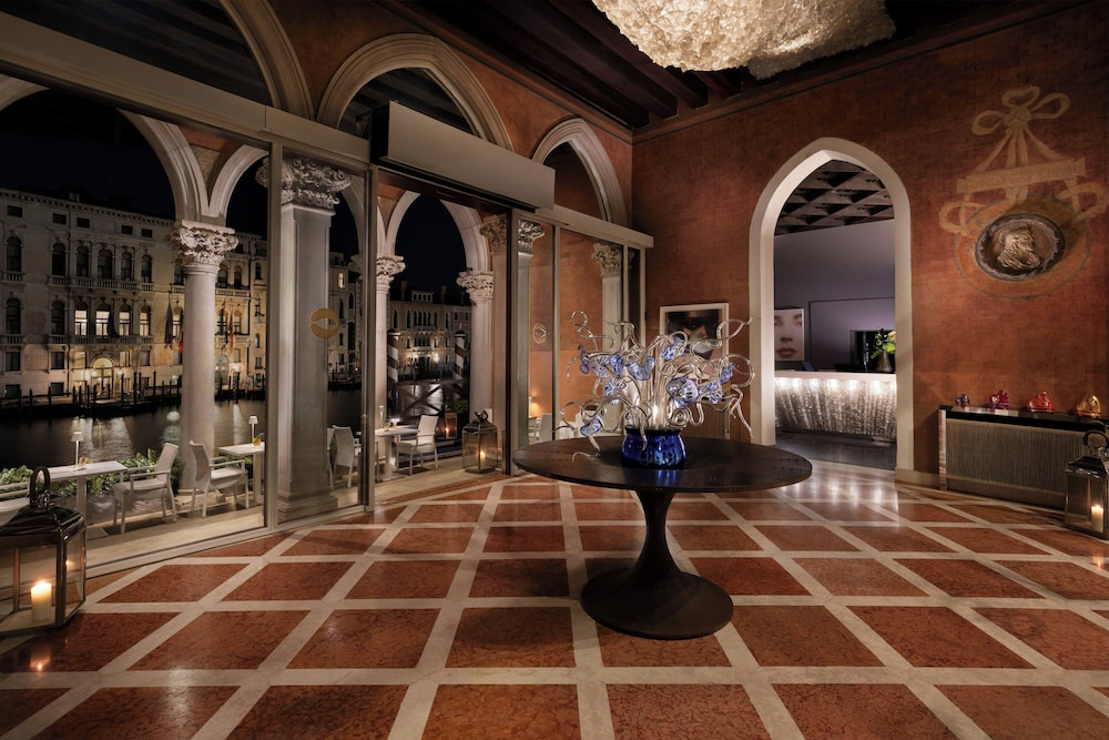 Sina Centurion Palace — Restaurant & bars in Venice, Veneto
