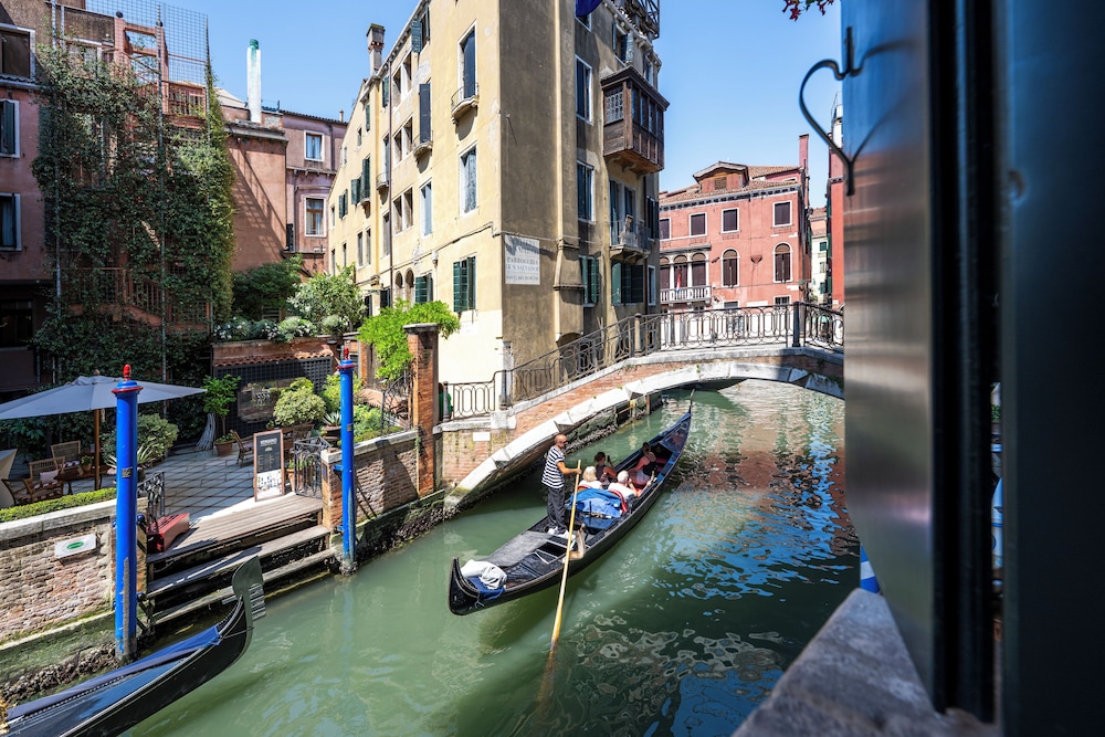 Colombina Hotel — Attractions in the area in Venice, Veneto
