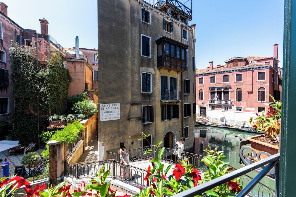 Colombina Hotel — Attractions in the area in Venice, Veneto