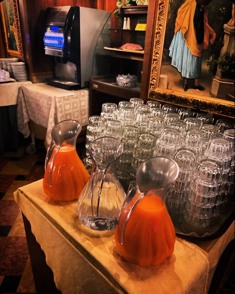 Hotel Diana — Restaurant & bars in Venice, Veneto
