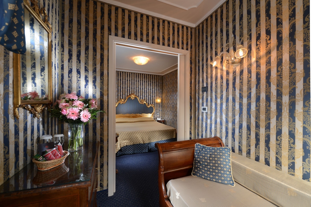 Hotel Concordia — Hotel rooms in Venice, Veneto