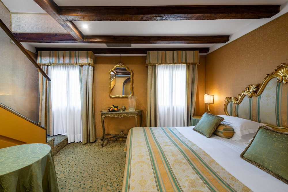 Hotel Concordia — Hotel rooms in Venice, Veneto