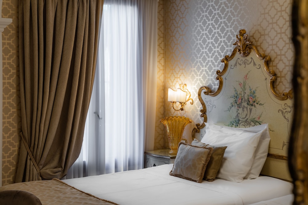Hotel Concordia — Hotel rooms in Venice, Veneto
