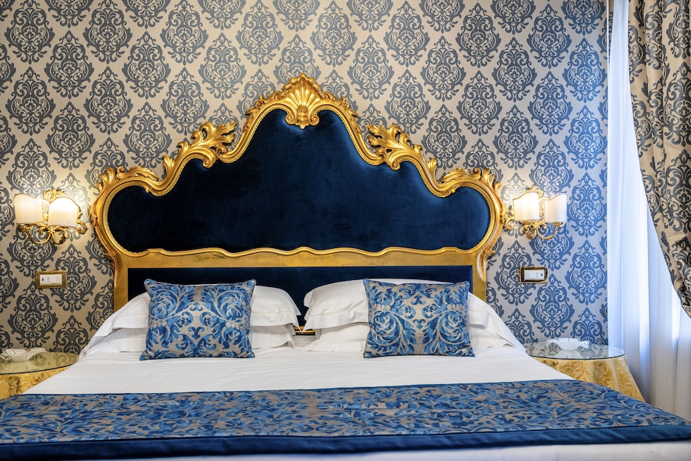Hotel Concordia — Hotel rooms in Venice, Veneto