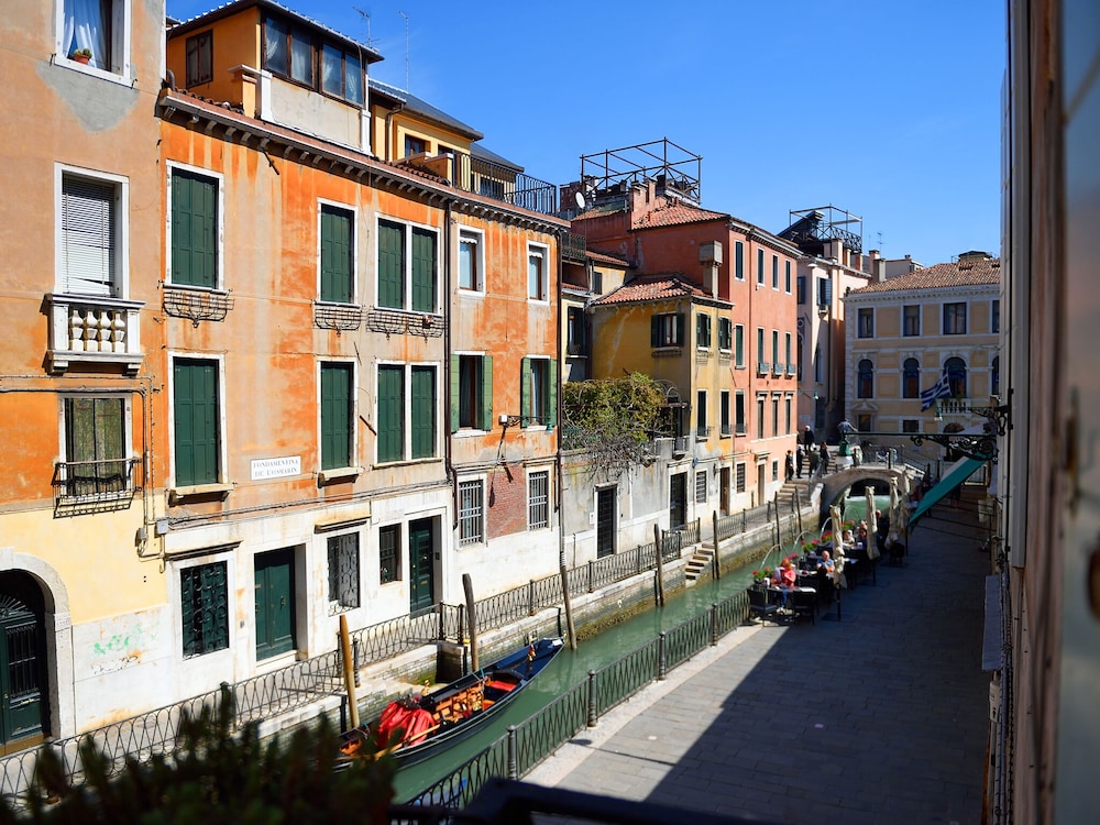 Corte dei Greci — Main photo in Venice, Veneto