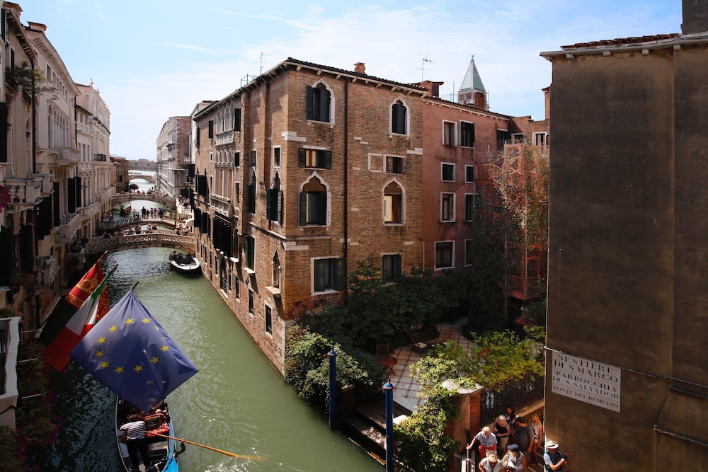 Hotel Dona Palace — Attractions in the area in Venice, Veneto