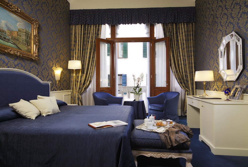 Duodo Palace Hotel — Hotel rooms in Venice, Veneto