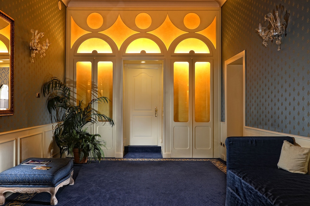 Duodo Palace Hotel — Hotel building in Venice, Veneto