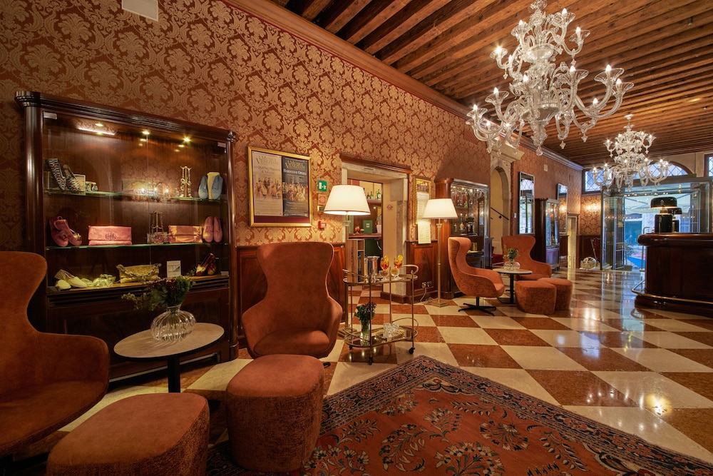Duodo Palace Hotel — Hotel building in Venice, Veneto
