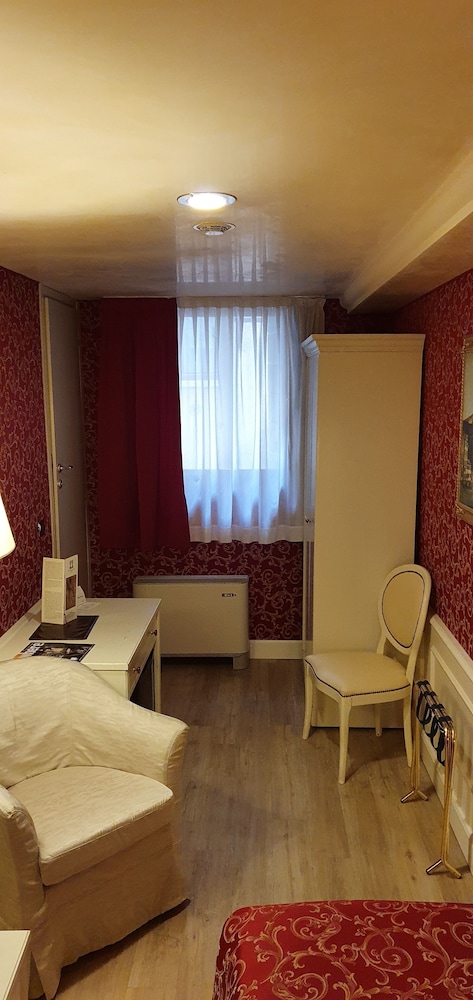 Duodo Palace Hotel — Hotel rooms in Venice, Veneto