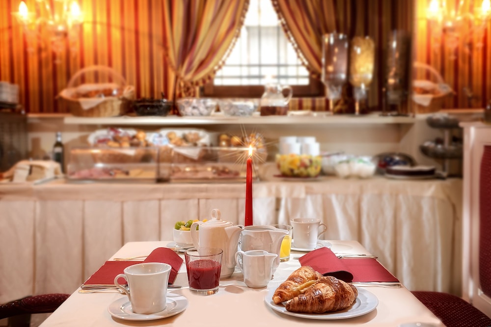Duodo Palace Hotel — Restaurant & bars in Venice, Veneto