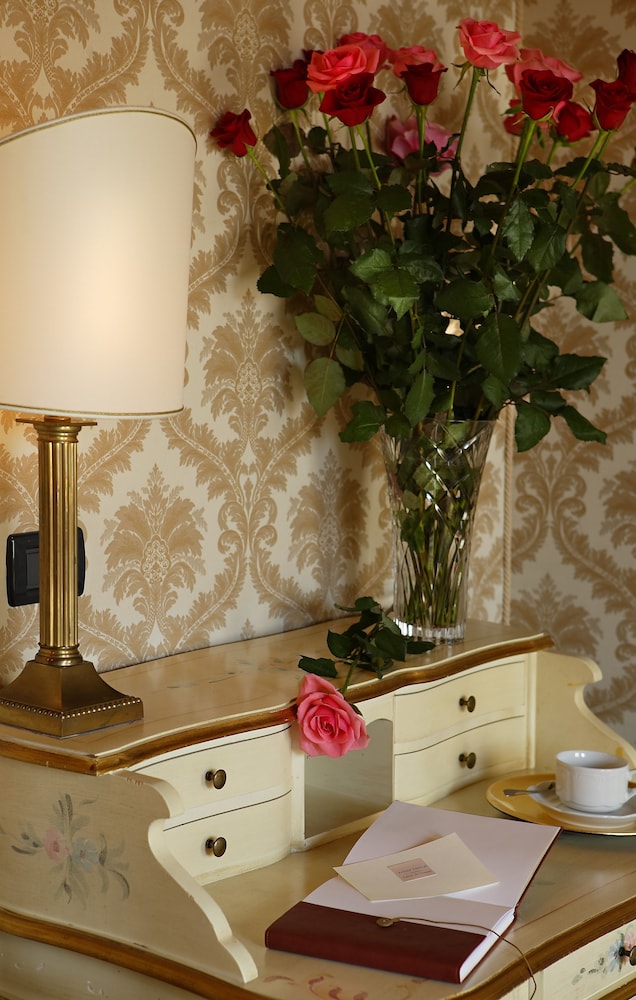 Hotel Gorizia A La Valigia — Hotel rooms in Venice, Veneto