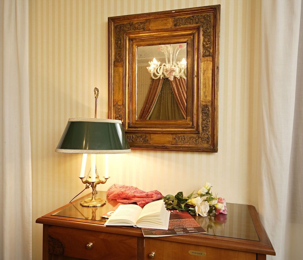 Kette Hotel — Hotel rooms in Venice, Veneto