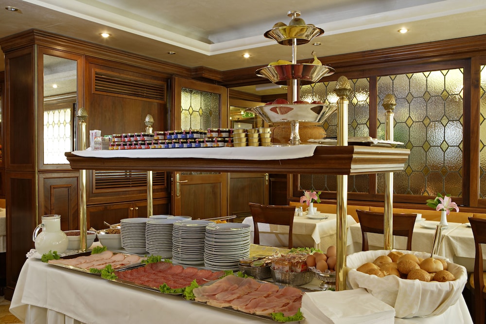 Kette Hotel — Restaurant & bars in Venice, Veneto