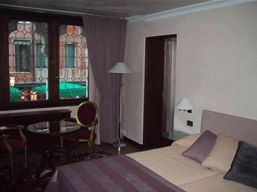 Liassidi Palace Hotel — Main photo in Venice, Veneto