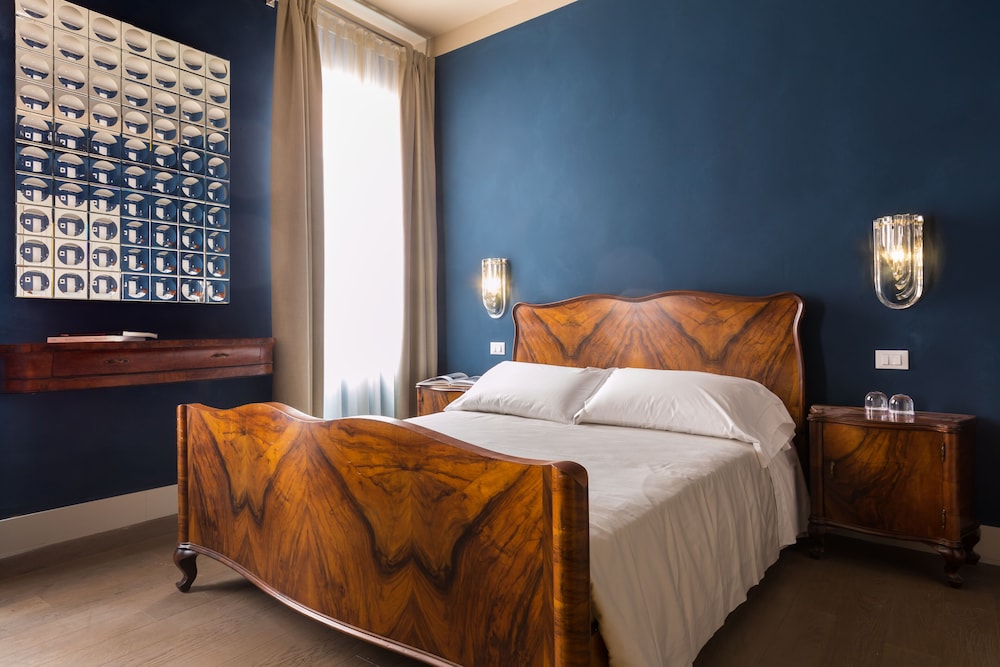 Liassidi Palace Hotel — Hotel rooms in Venice, Veneto