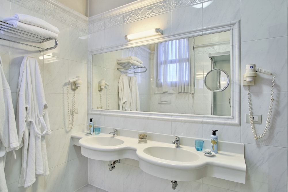 Hotel Locanda Vivaldi — Hotel rooms in Venice, Veneto